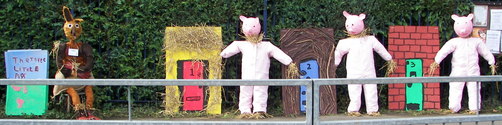 Click to Enlarge this image of a Harpole Scarecrow (2008_2/100_2583.jpg)
