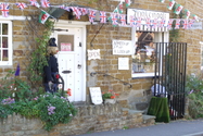 Click to Enlarge this image of a Harpole Scarecrow (2009/094.jpg)