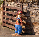 Click to Enlarge this image of a Harpole Scarecrow (2009_2/9.jpg)